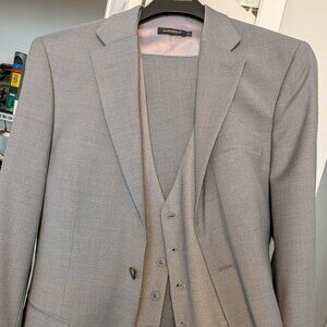 Tommy Hilfiger 3-Piece suit